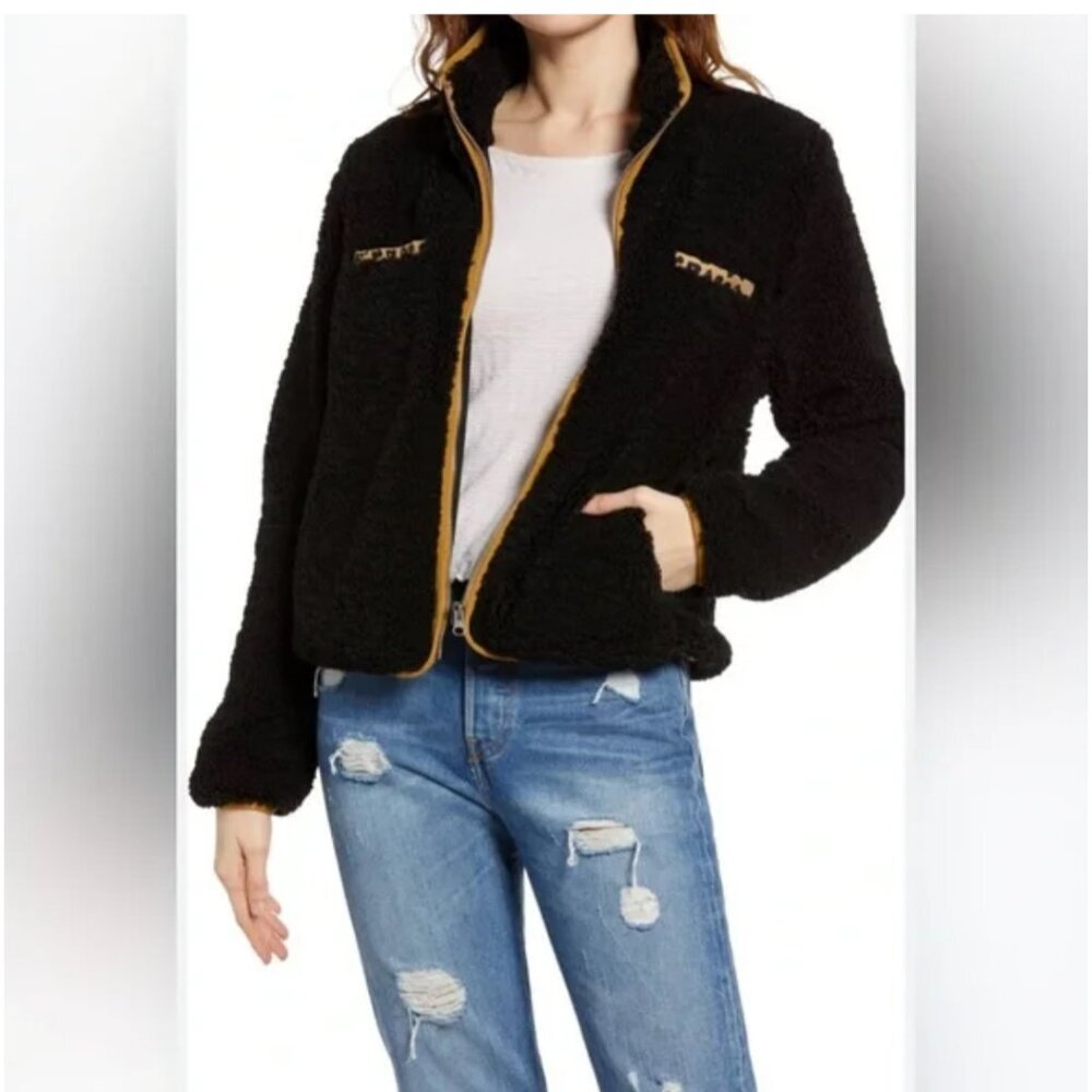 Cozy Black Sherpa Zip-Up Jacket with Tan Trim